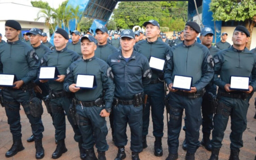 Comandante do 5º BPM Coxim participa da  Formatura da 36º Turma de Soldados da PM