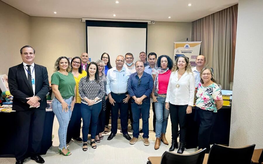 Direto do Paraná, grupo de  Rio Verde conhece modelo de educação com nível jamais visto em MS