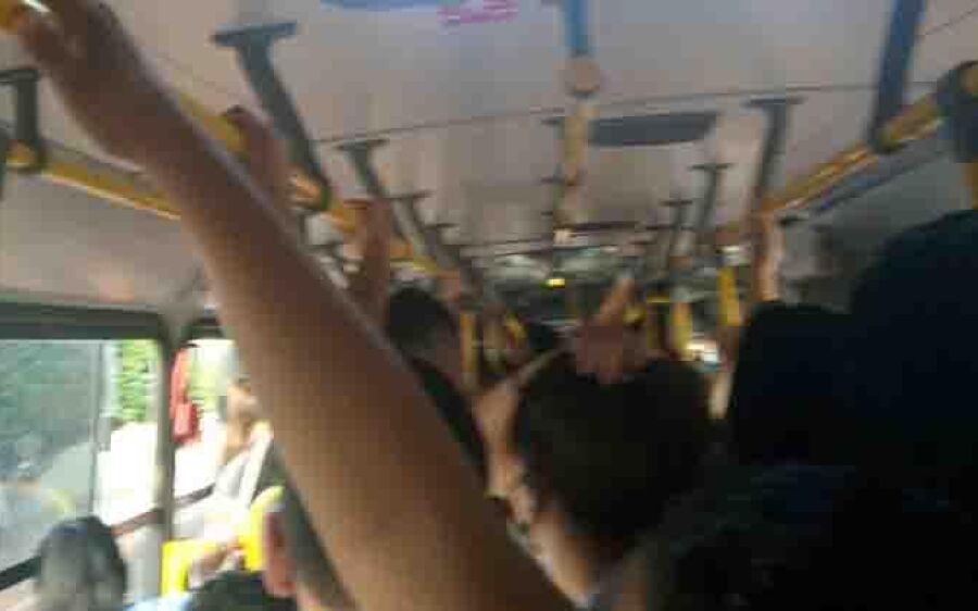 Idoso é preso após passar a mão nas nádegas de passageira de ônibus em Campo Grande