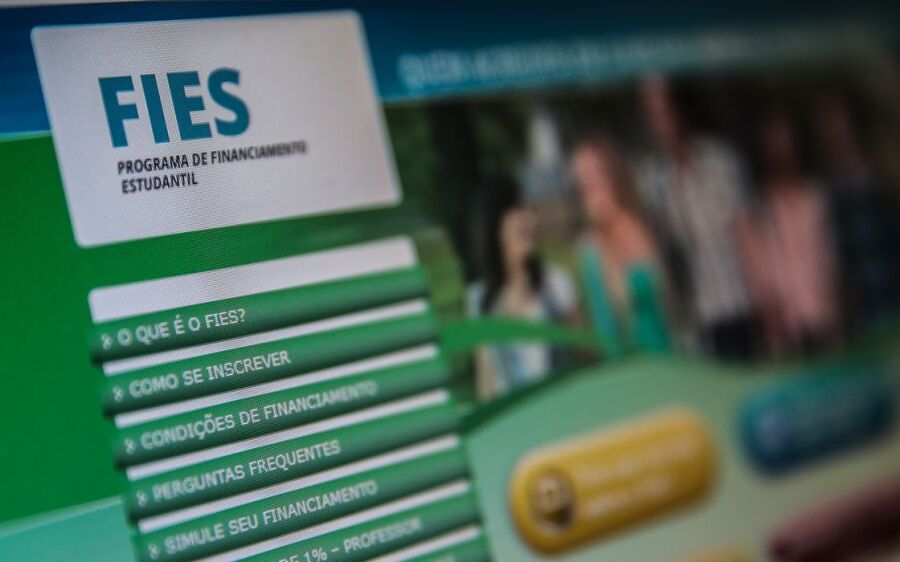 FNDE prorroga prazo para renovação de  financiamento do Fies