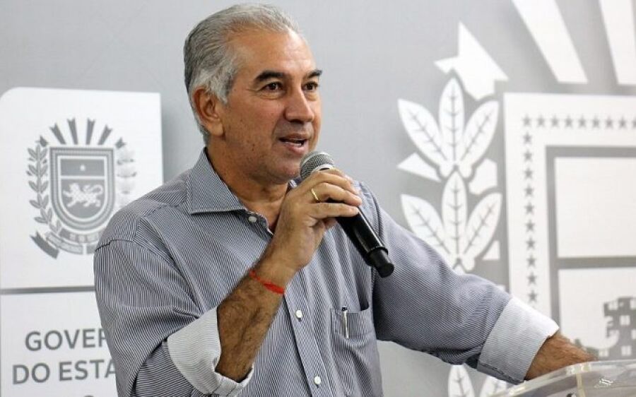 Reinaldo Azambuja destaca conquistas do servidor em sete anos de trabalho no Estado
