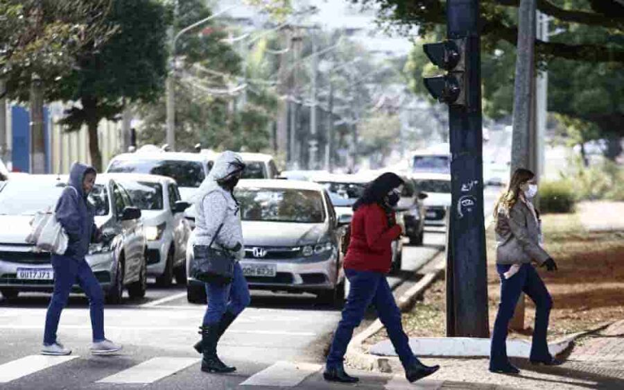 Frente fria chega ao MS derrubando temperatura e trazendo mínima de 9°C