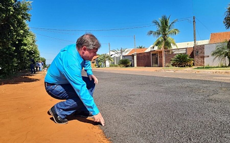 Prefeitura começa o micro  revestimento asfáltico em Coxim