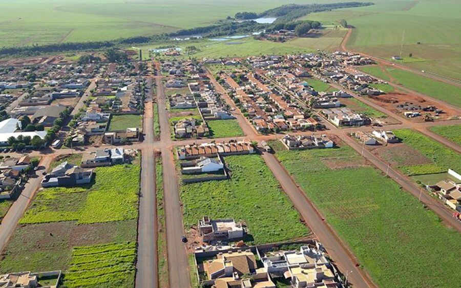 Governador lança obras e participa de eventos em São Gabriel do Oeste e Terenos