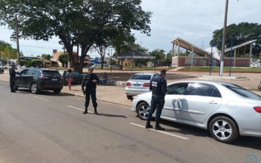 Polícia Militar realiza blitz educativa alusiva ao Maio Amarelo em Rio Verde