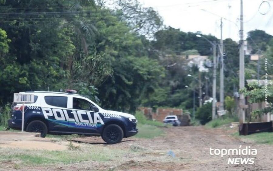 Na fissura por droga, menor ameaça irmã e bate na avó no Nashville