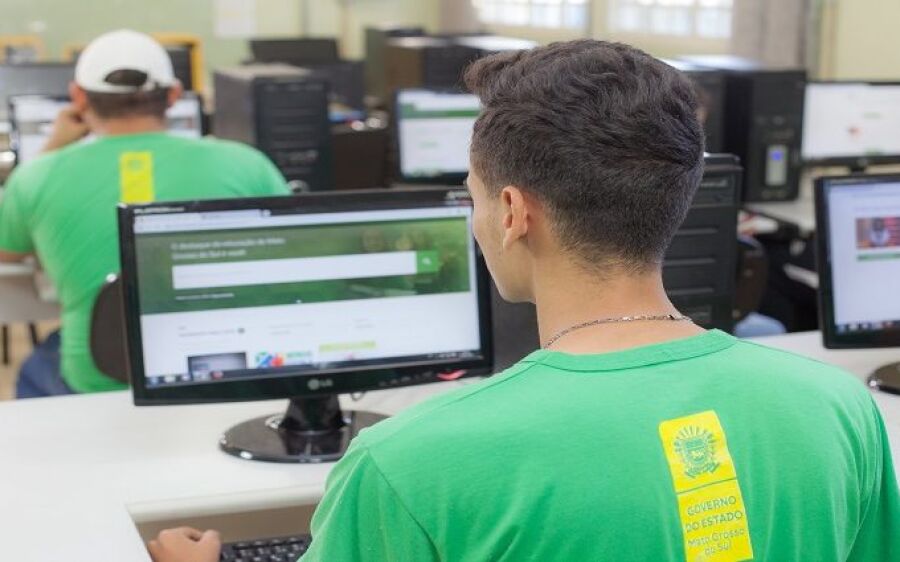 SAD convoca candidatos para fases  II e III do Concurso Público para  contratação de professores