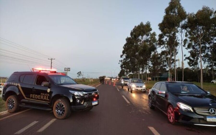 PF a caça por suspeitos de atentado contra prefeito na fronteira