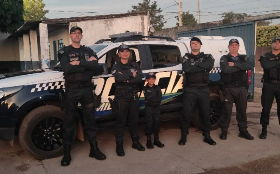 Polícia Militar recebe visita de fã em Rio Verde