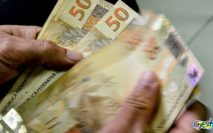 Caixa paga Auxílio Brasil a beneficiários com NIS final 9