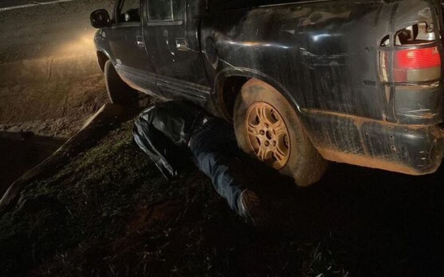 Homem vai urinar e morre atropelado pela própria caminhonete em Bandeirantes