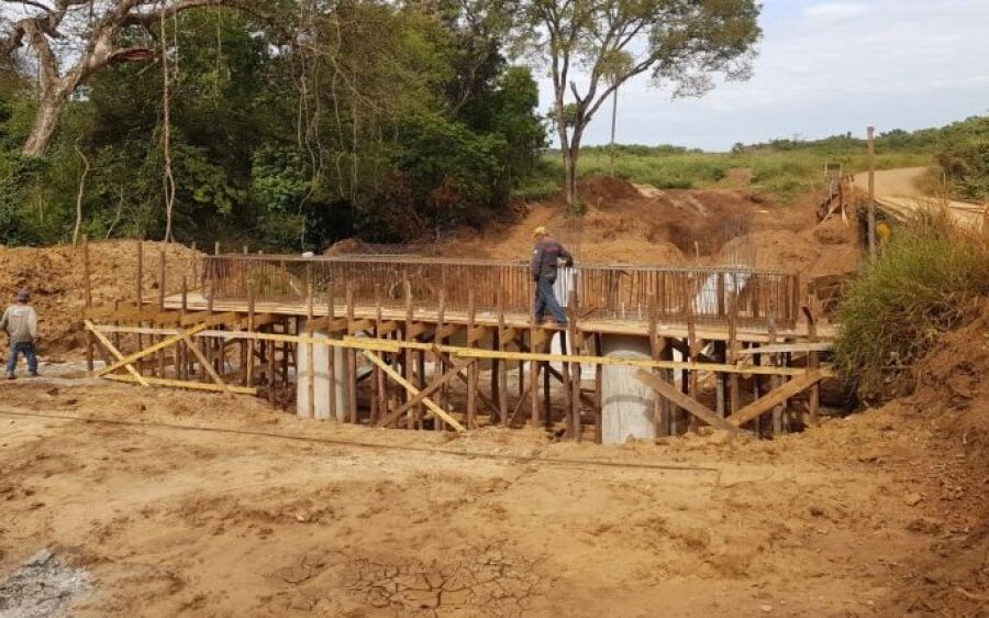 Para qualificar a logística do Estado, Governo segue com obras em pontes de concreto