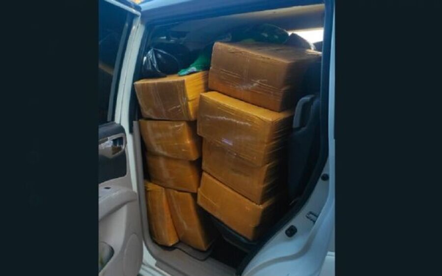 PM apreende tonelada de droga, em carro roubado e guiado por foragido em Jaraguari