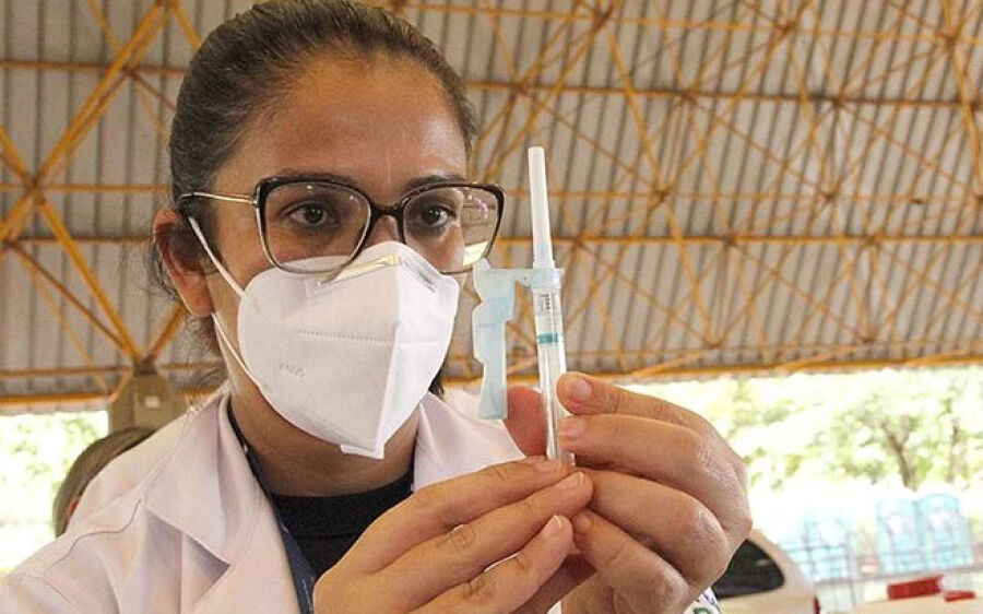         Autorizada a aplicação da 4ª dose para pessoas com 40 anos ou mais em MS