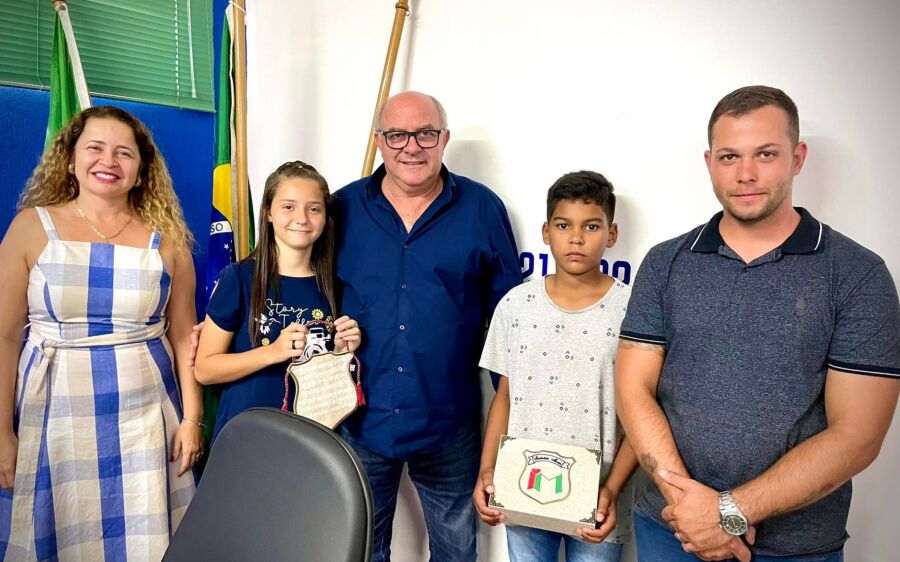 Alunos do Instituto Mirim  convidam Prefeito Réus Fornari para ser Padrinho do Projeto