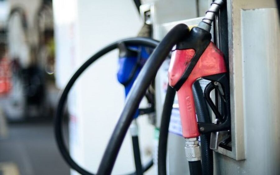 Além do diesel, Governo baixa pauta da gasolina e mantém a do gás de cozinha congelada