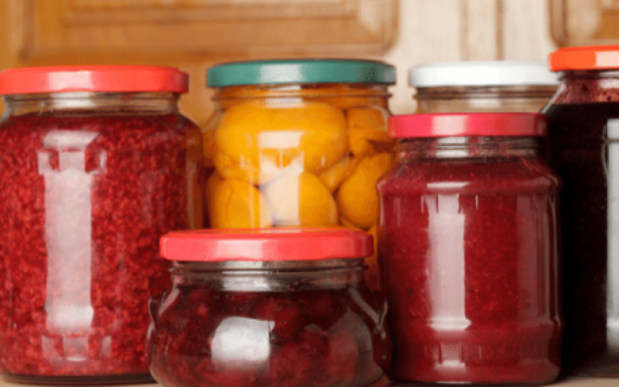 Prefeitura de Coxim e parceiros oferecem  curso gratuito de conserva de frutas