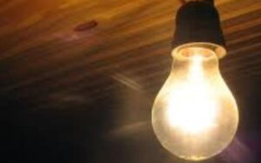 Além da gasolina, conta de luz deve ficar mais barata com a queda do ICMS