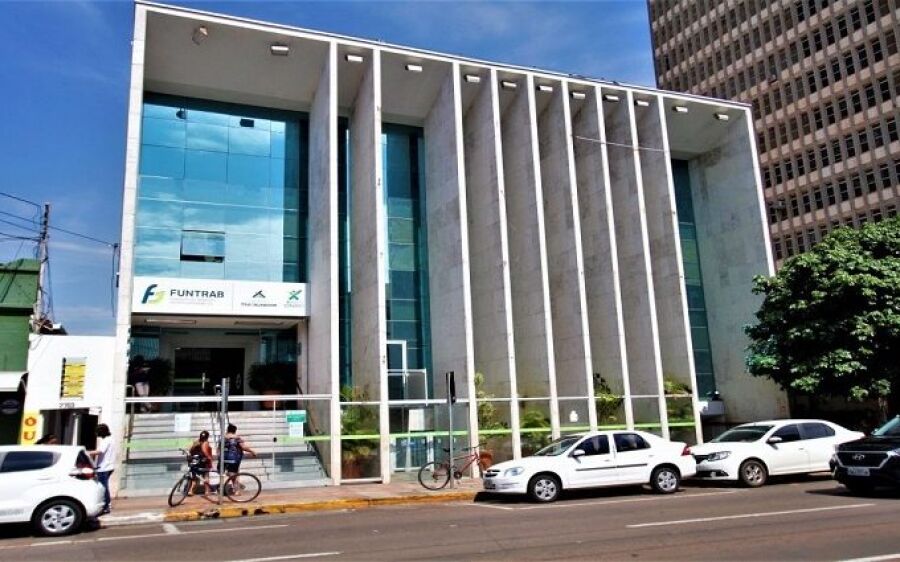 Mais de 3 mil vagas de trabalho estão disponíveis no início desta semana no Estado