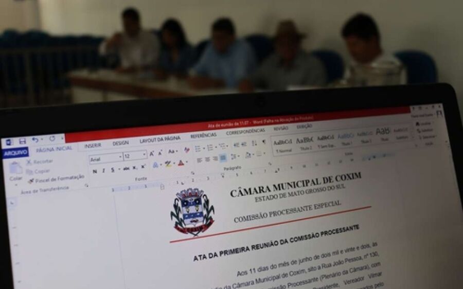 Comissão Processante realiza reunião para ouvir defesa de vereador Ângelo Gari