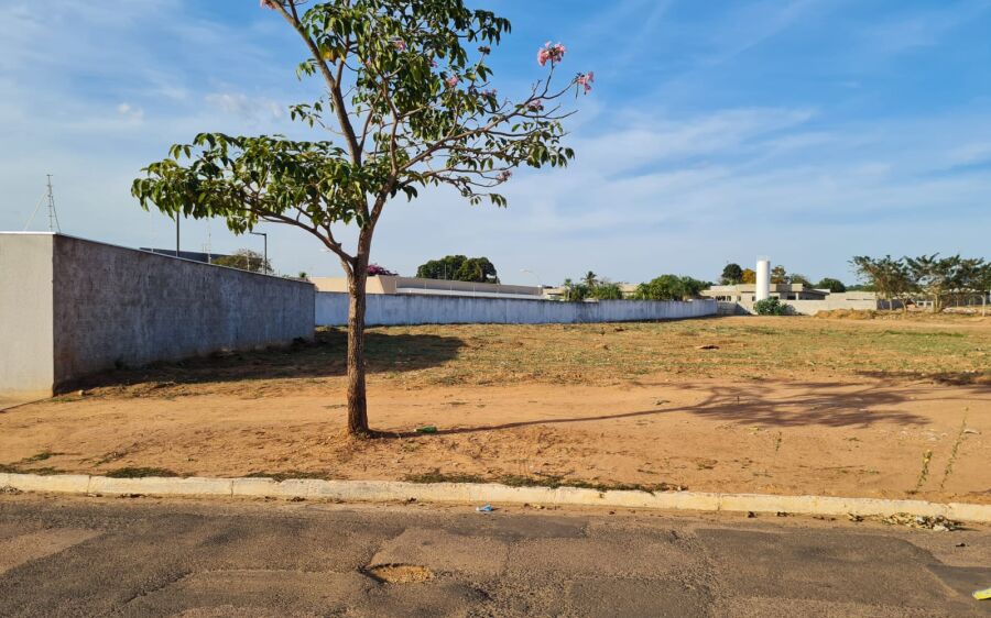 Prefeitura de Coxim doa  terreno para construção  de futura sede do Procon