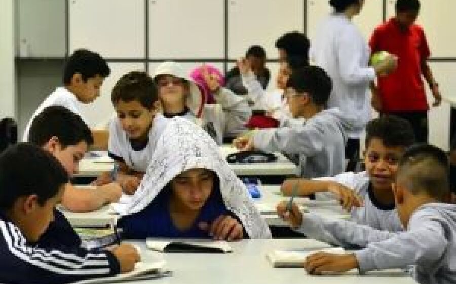 Professores homens têm menor espaço na educação infantil, aponta pesquisa de MS