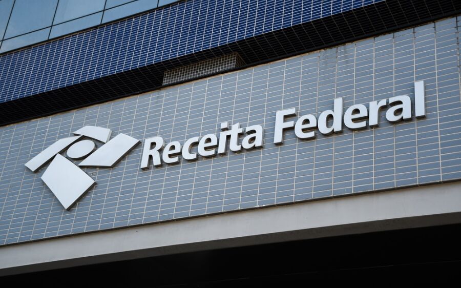 Receita Federal alerta sobre  golpes aplicados via internet