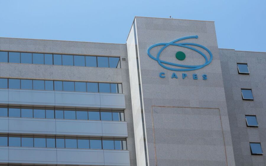 Termina dia 27 inscrição para bolsas de estudo da Capes
