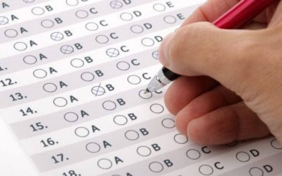 Porque cada vez mais brasileiros têm buscado os  concursos públicos
