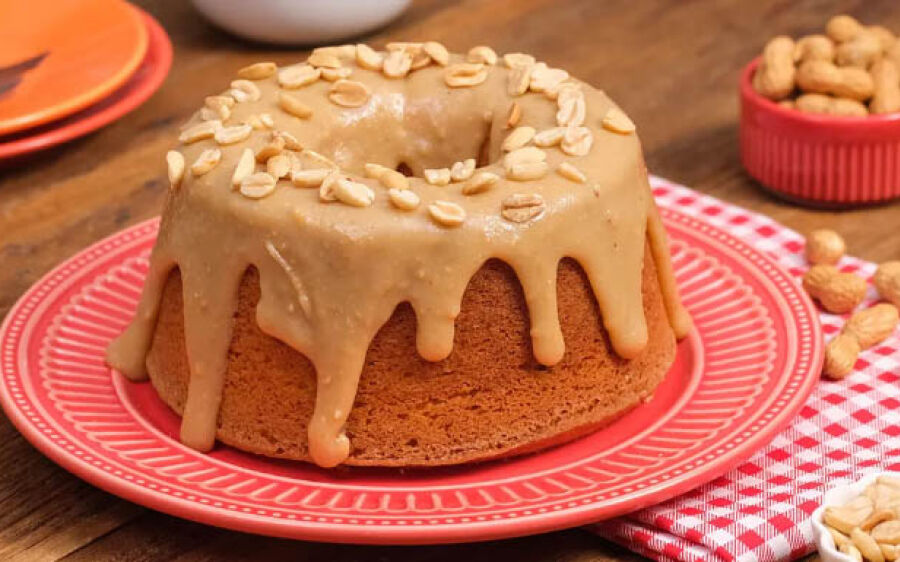 Bolo de amendoim