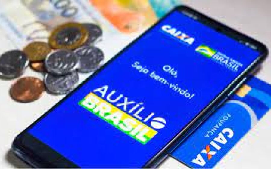  Calendário do Auxílio Brasil é adiantado e pagamento começa dia 9 de agosto