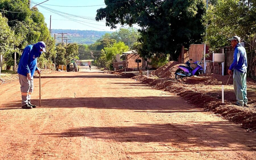 Prefeitura de Rio Verde investe em asfalto novo em diversas ruas da cidade 