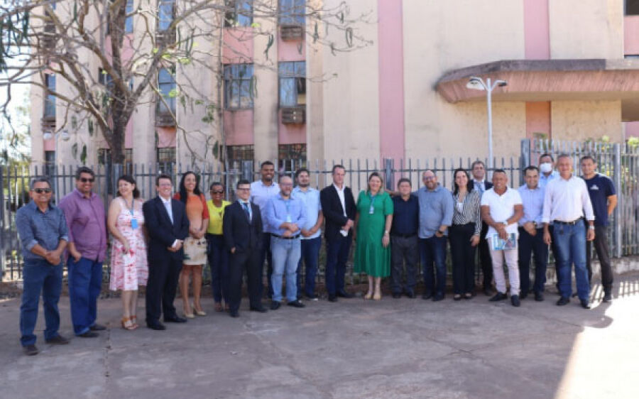 UFMS e Prefeitura de Coxim assinam termo de cooperação nas áreas Jurídica e de saúde