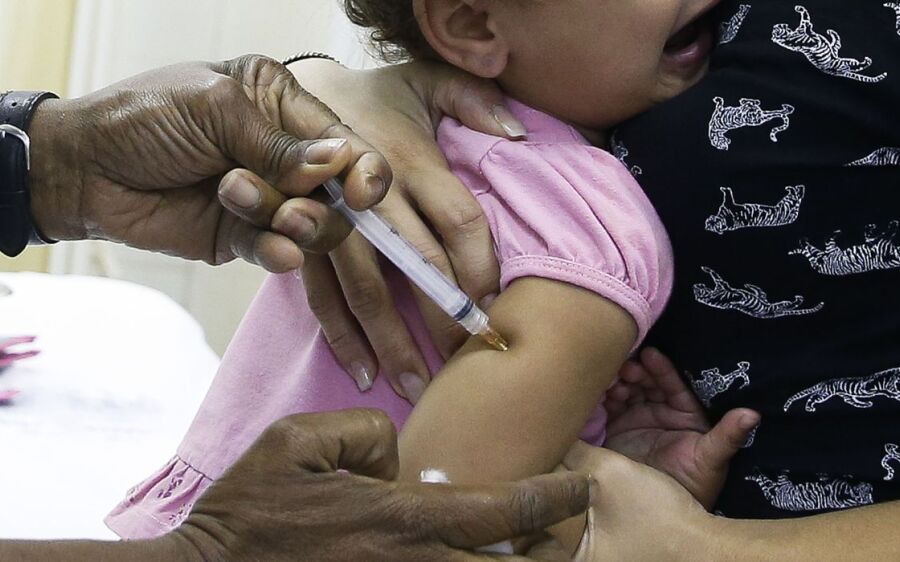 Vacina inativada da pólio faz 10 anos nos postos com baixa adesão