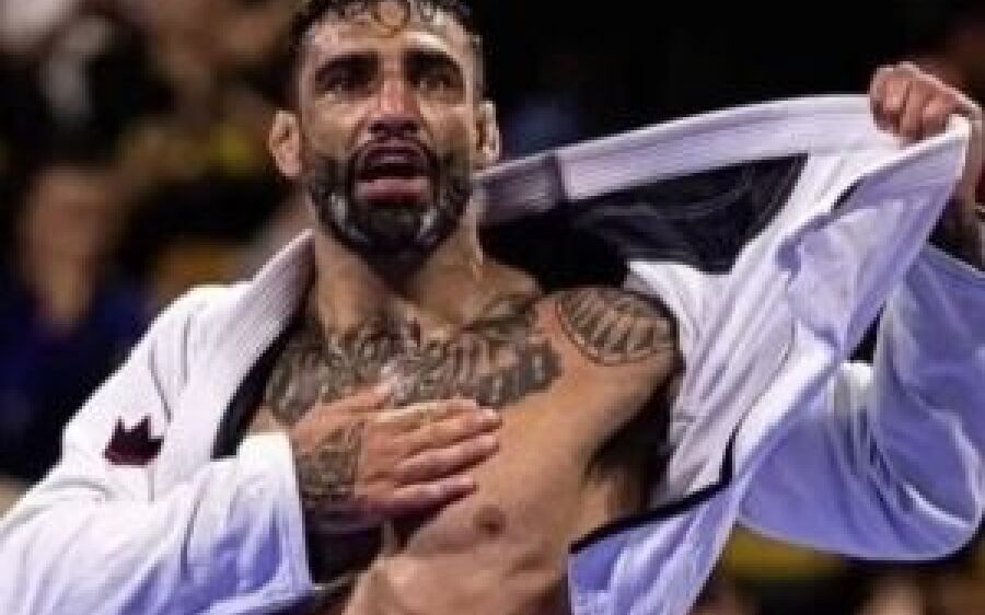 Campeão mundial de jiu-jitsu, Leandro Lo morre após levar tiro na cabeça 