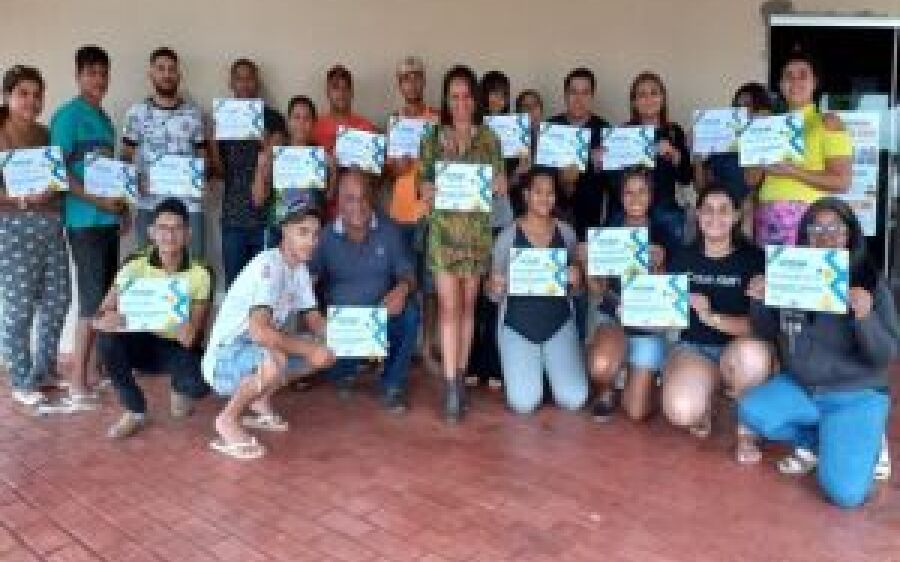 Vereador João do Posto promove o primeiro curso gratuito de barbeiro e cabeleireiro em Coxim