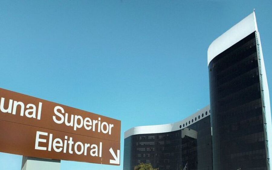 TSE recebe do TCU lista de quase 7 mil agentes  públicos com contas reprovadas