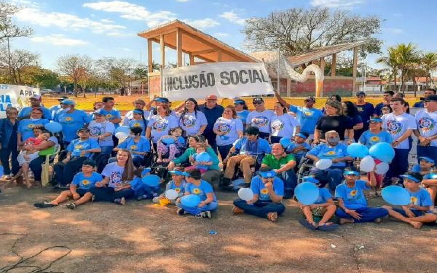 Apae de Rio Verde realiza caminhada pela Semana Nacional da Pessoa com Deficiência Intelectual
