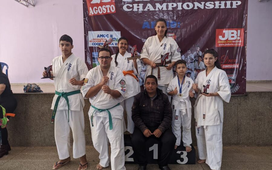 Equipe de Coxim é destaque em campeonato de Karatê de Contato em Campo Grande. 