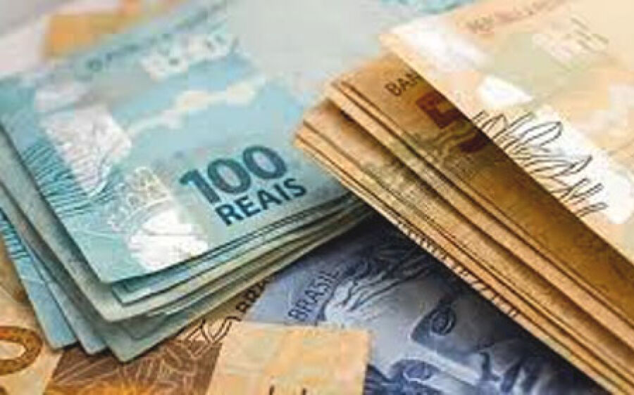 Amanhã salário dos servidores  públicos estaduais estará na conta