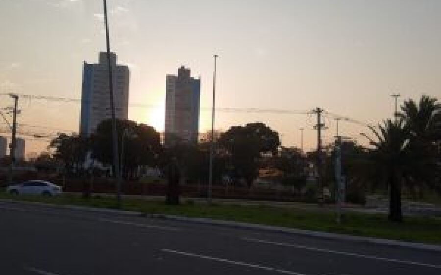 Temperatura volta a subir, mas baixa umidade do ar domina em MS