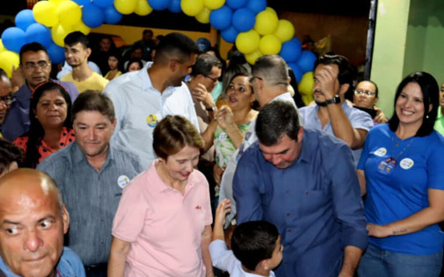 Cerca de mil pessoas participam de reunião com Eduardo Riedel e Tereza Cristina em Coxim