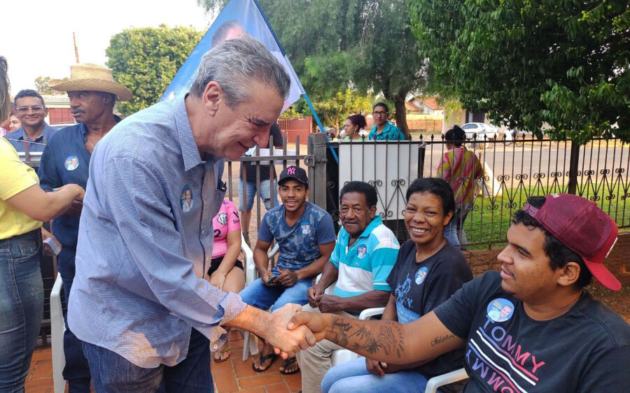 Em grande ato, população de Rio Verde ´abraça´ candidatura de Paulo Corrêa