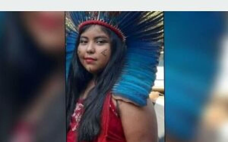 Durante transporte de geladeira, garota cai de carroceria de caminhonete e morre esmagada