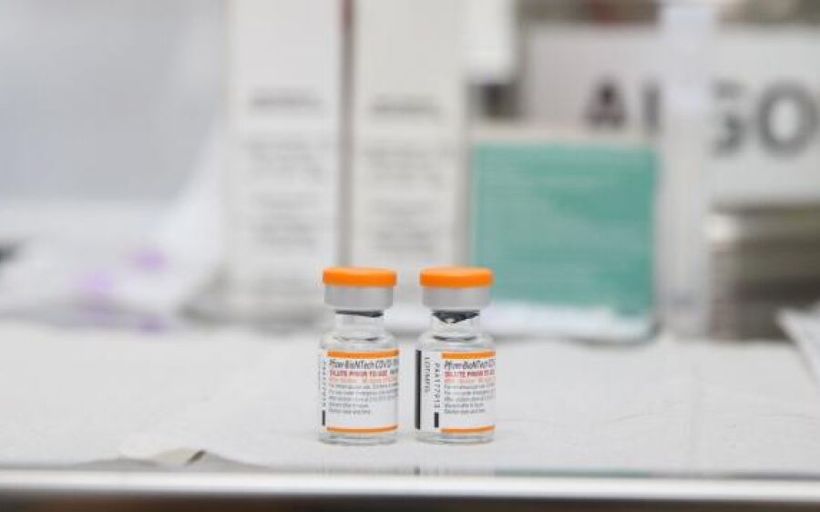 Vacina da Pfizer para crianças será liberada após aval de ministério