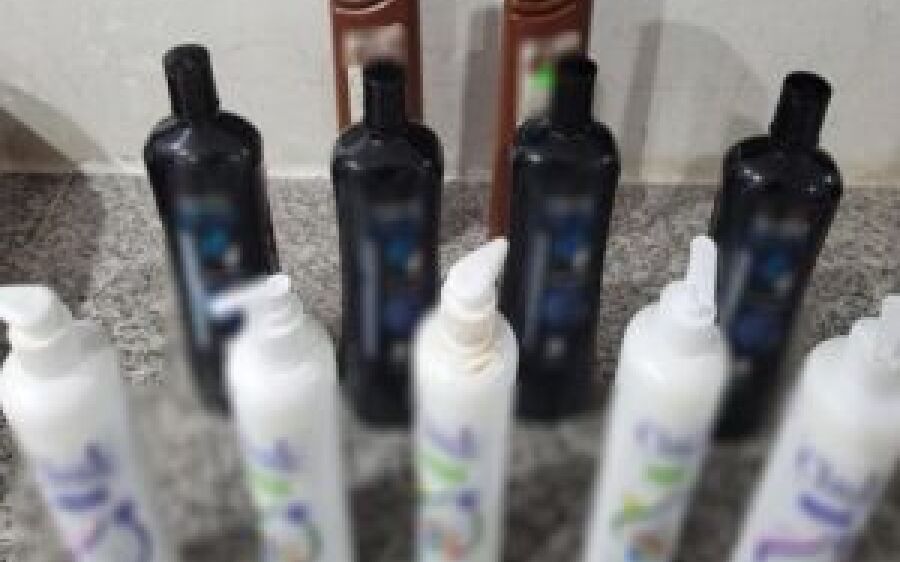 Polícia apreende 3,8 quilos de cocaína em embalagens de shampoo