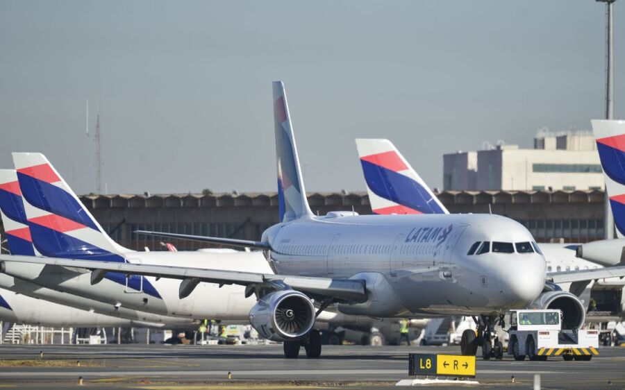 Preço do querosene de aviação cai 0,84% a partir de sábado