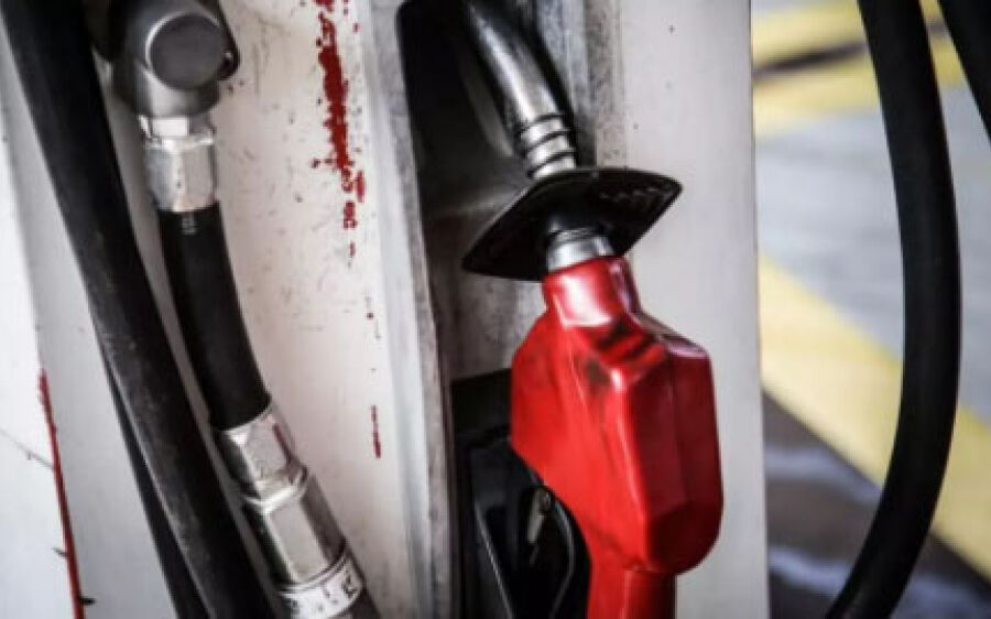 Defasagem da gasolina e do diesel volta a pressionar preços internos, diz associação