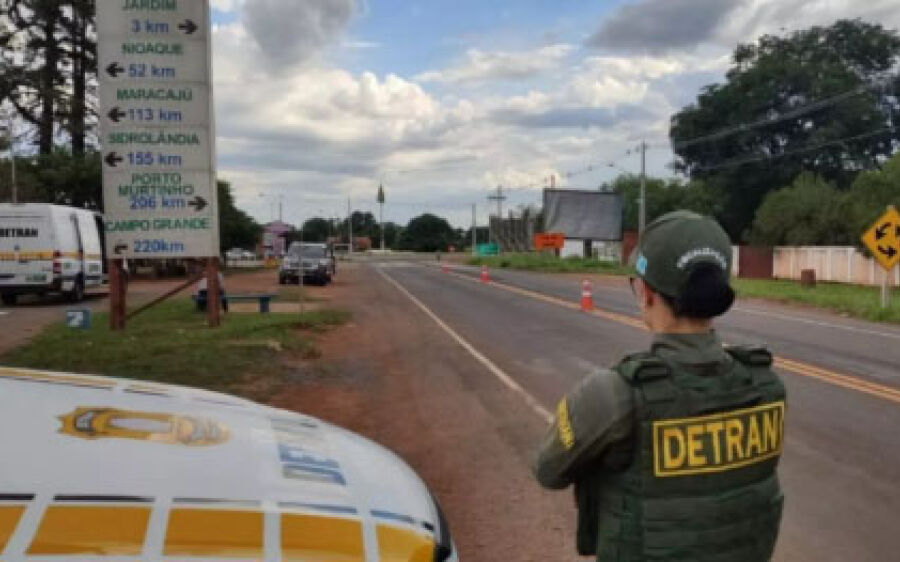 Detran-MS divulga multas e notificações de motoristas