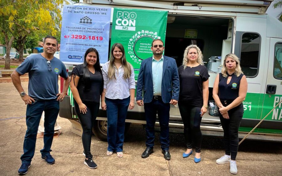 Procon na Rua é realizado em Rio Verde. 
